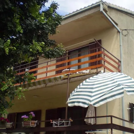 Apartment With A Parking Space Mavarstica, Ciovo - 12435
