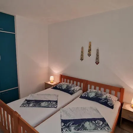 With A Parking Space Mavarstica, Ciovo - 12435 Apartment *